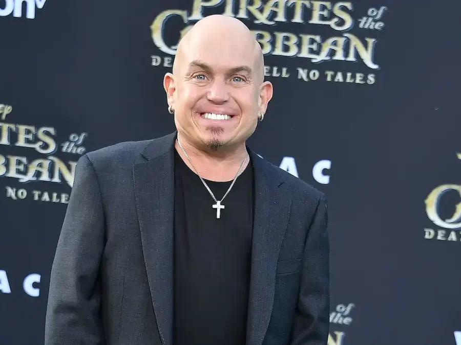 Martin Klebba Defends Snow White’s Classic Storytelling and Shares Disappointment Over Quiet Premiere