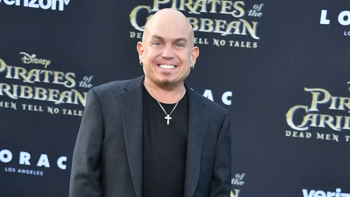 Martin Klebba Defends Snow White’s Classic Storytelling and Shares Disappointment Over Quiet Premiere