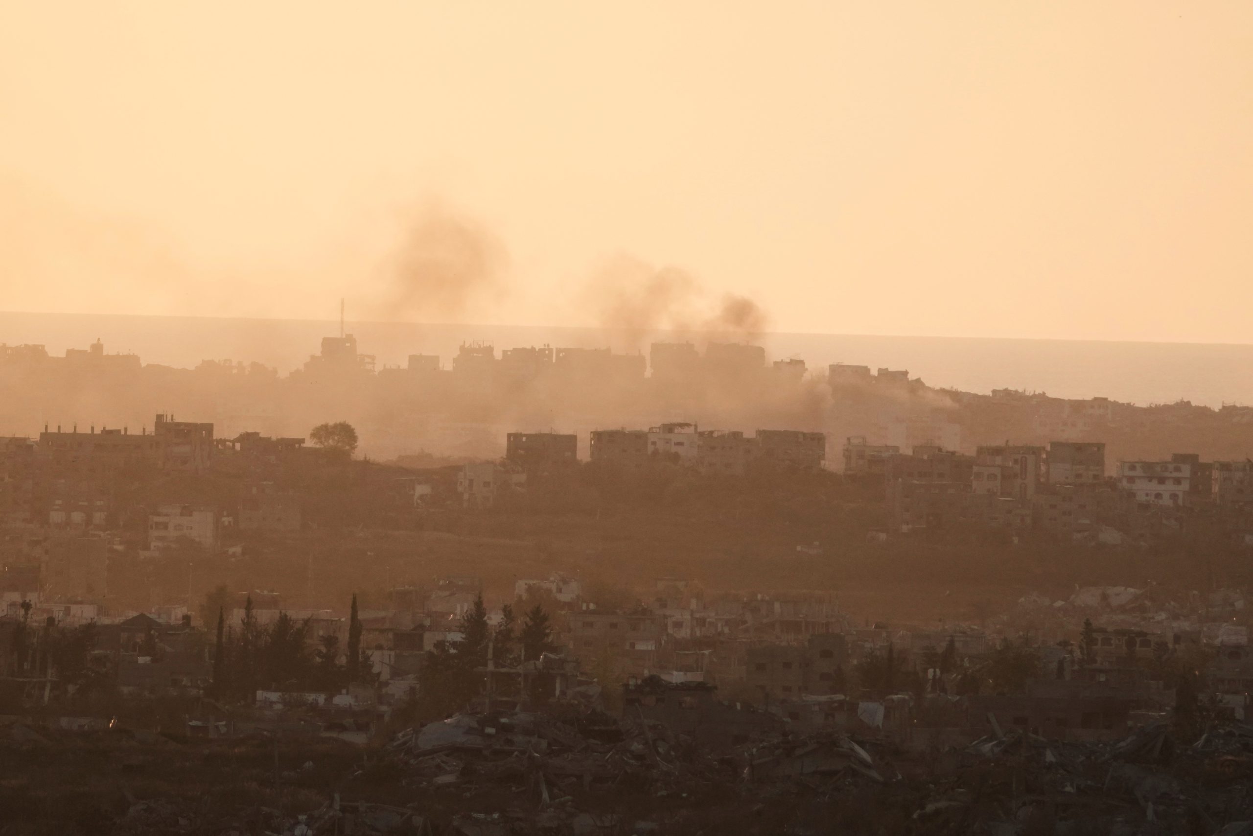 Gaza’s Health System Near Collapse as Israeli Troops Encircle Last Two Functioning Hospitals in North